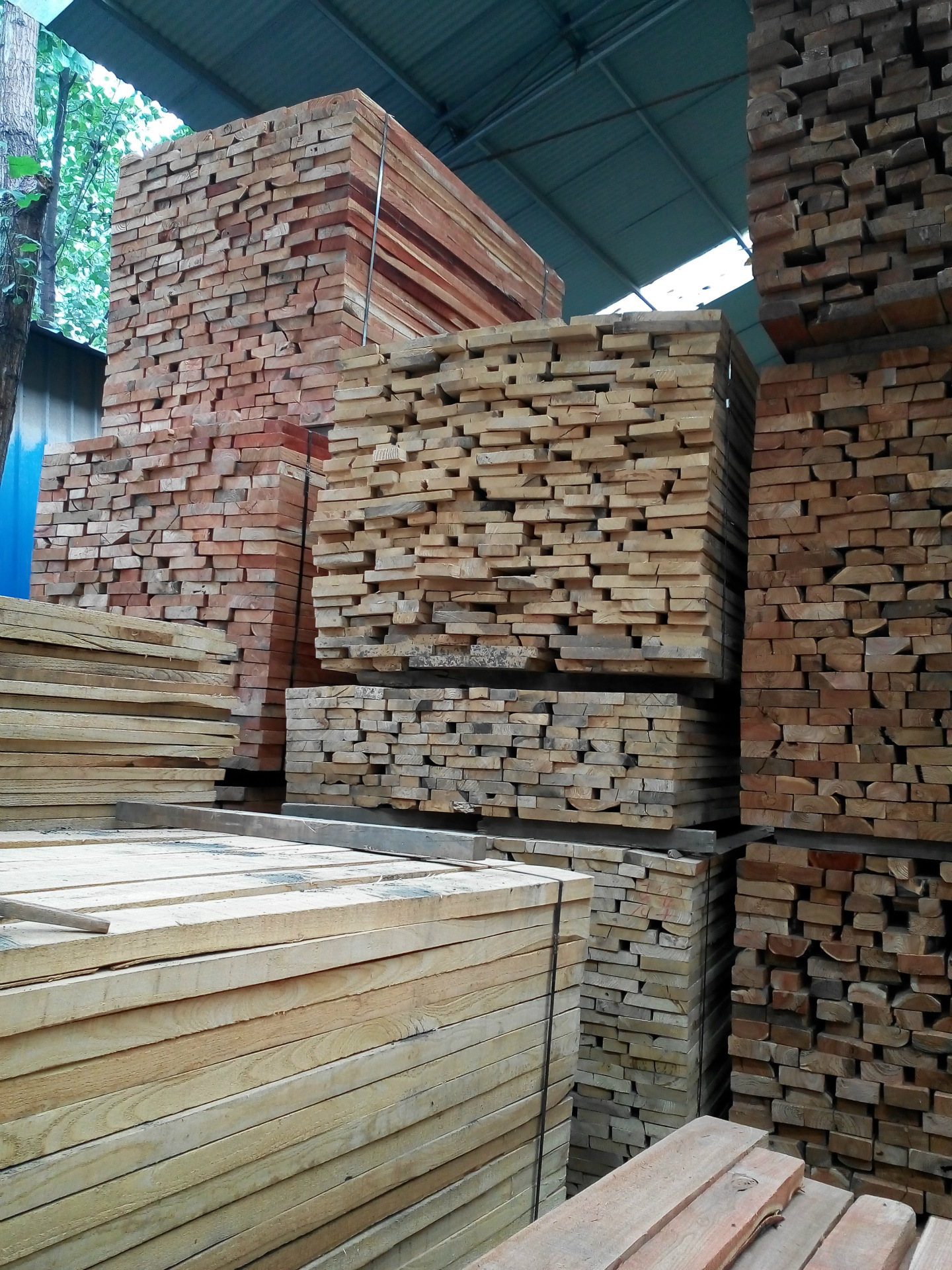 厂家直销 苦楝木实木 苦楝木烘干板材 苦楝木实木家具配件