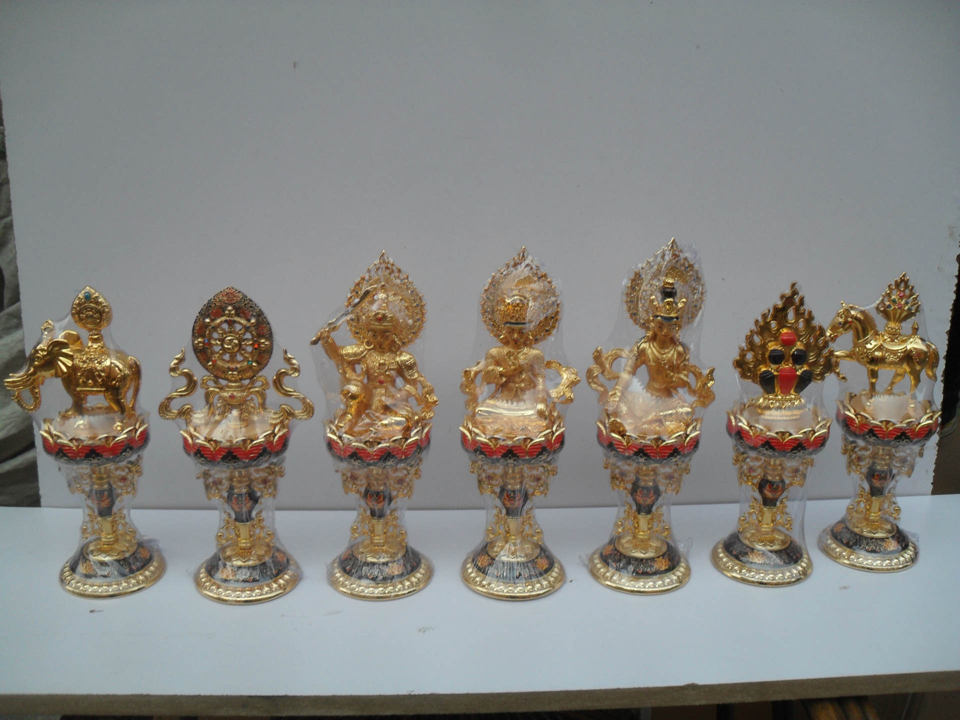 大量批发藏传密宗用品锌合金电镀双鹿法轮彩八吉祥卧炉 礼佛香炉