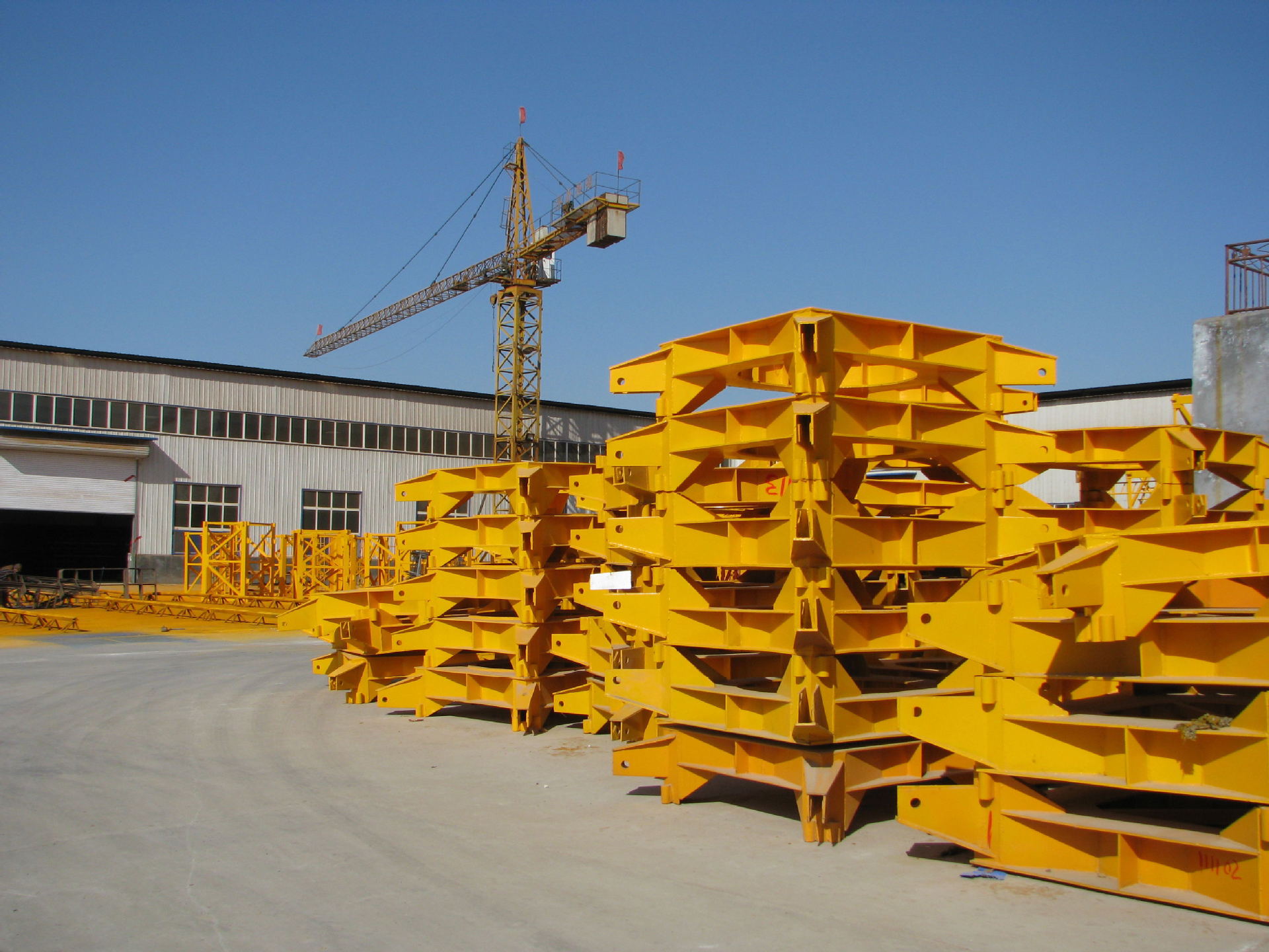 山东塔机生产厂家 泽宇塔机 建筑塔机 小型塔机