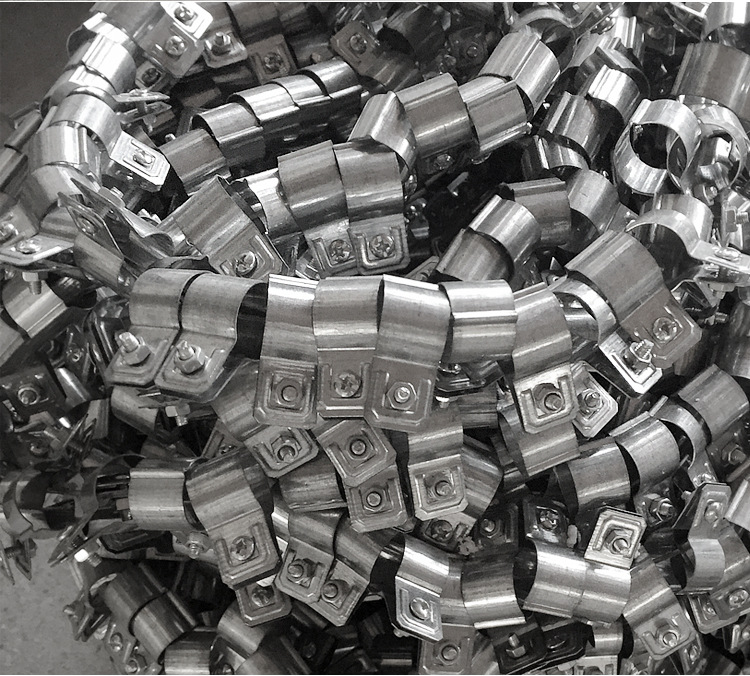 供应20加强型镀锌铁接地卡 铁质接线卡子 金属通用五金配件卡箍