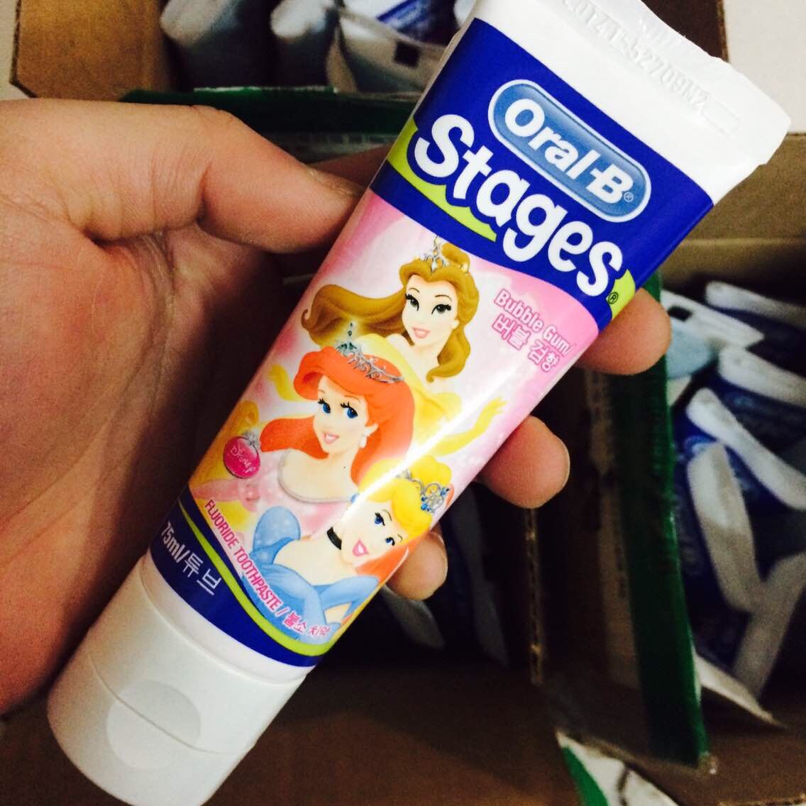 墨西哥进口欧乐b 成长型(公主)儿童牙膏75g 12支/箱 睡美人牙膏