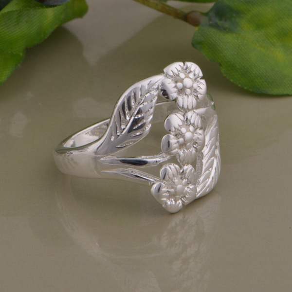 925镀银戒指 新款戒指 花朵戒指 贤美外贸首饰批发 欧美饰品