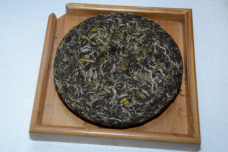 福建特产白茶饼 厂家批发福鼎大白茶 高山牡丹王茶饼名茶一件代发