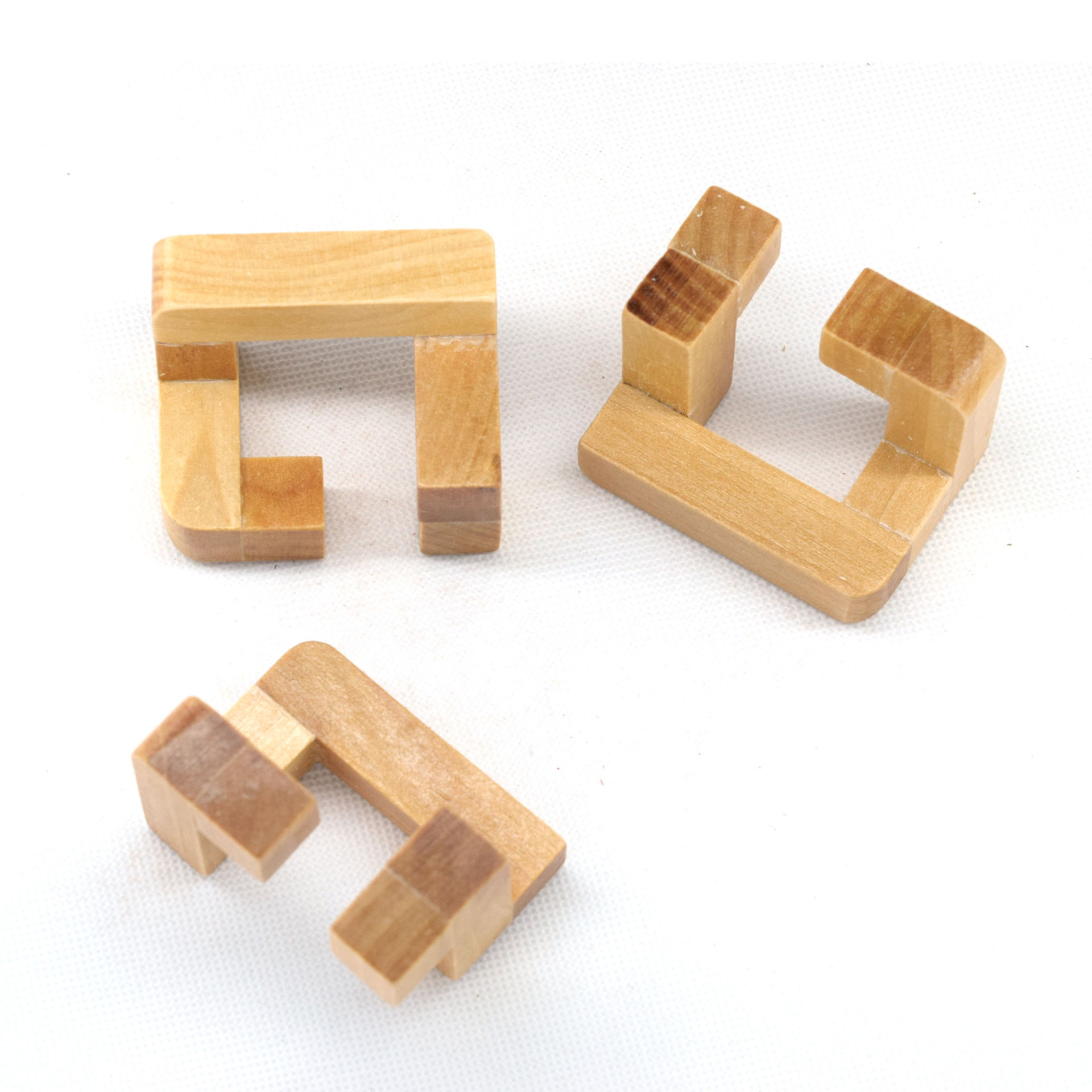 热孔明锁三人行木制玩具成人解锁小额批发鲁班锁