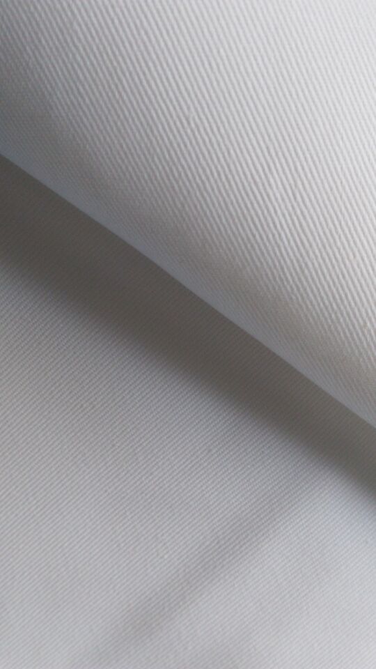 现货供应 3/1 斜纹布 t/c 65/35 21s 108*58 60" 200gsm