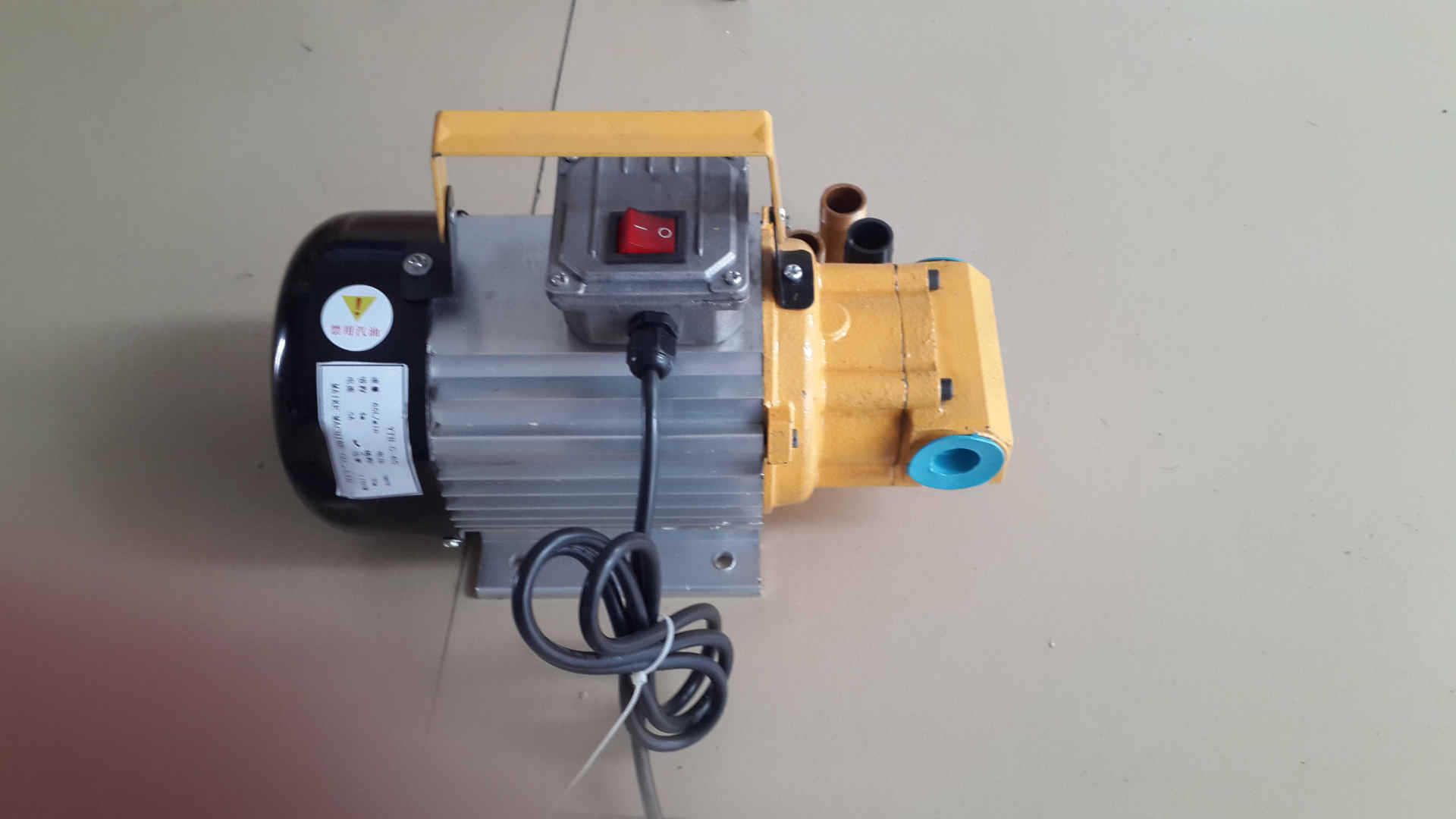 齿轮加油泵220v柴油甲醇加油泵机油抽油泵液压油泵抽油泵自吸泵