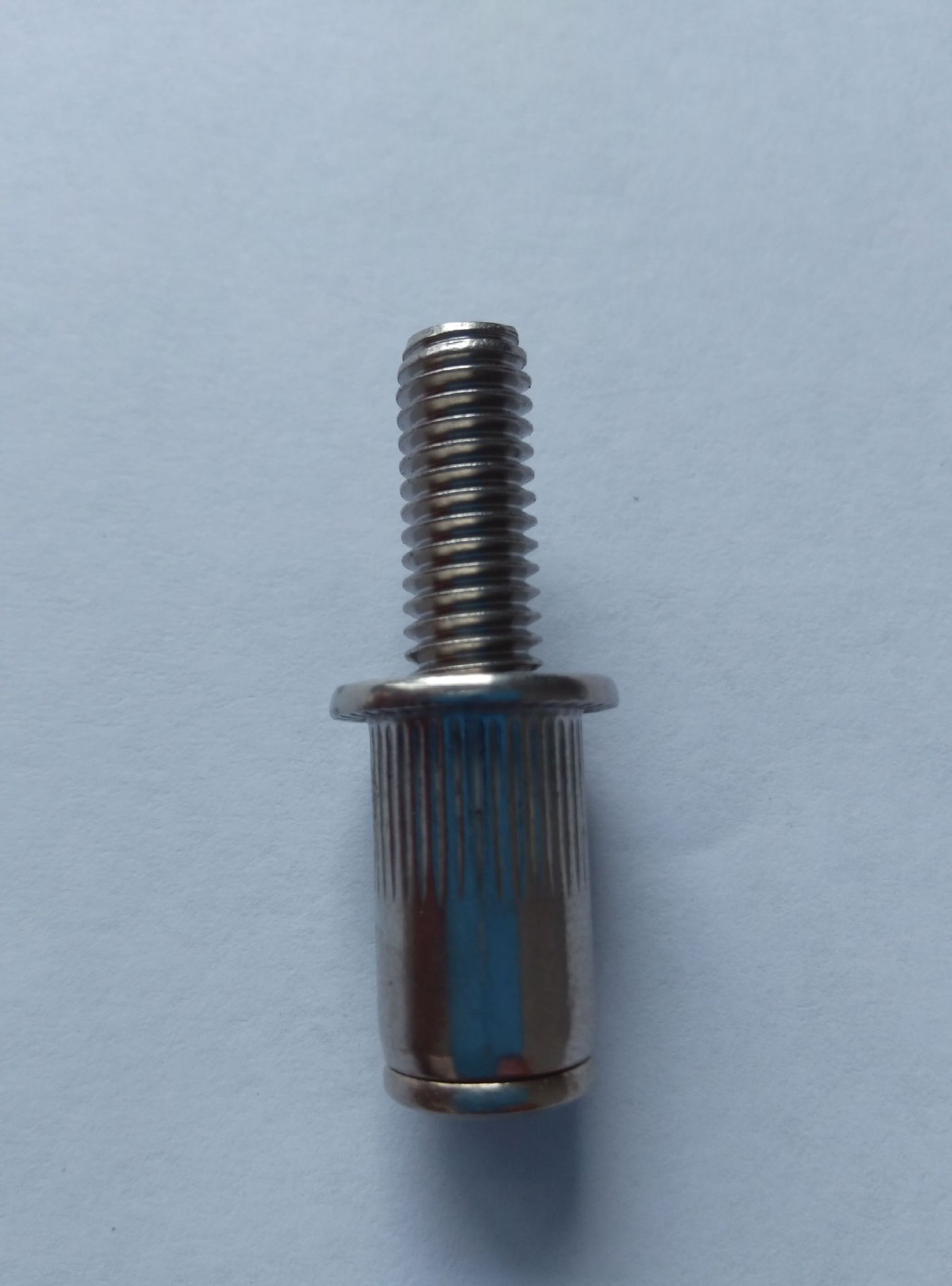 厂家供应铆螺母,气动拉铆枪