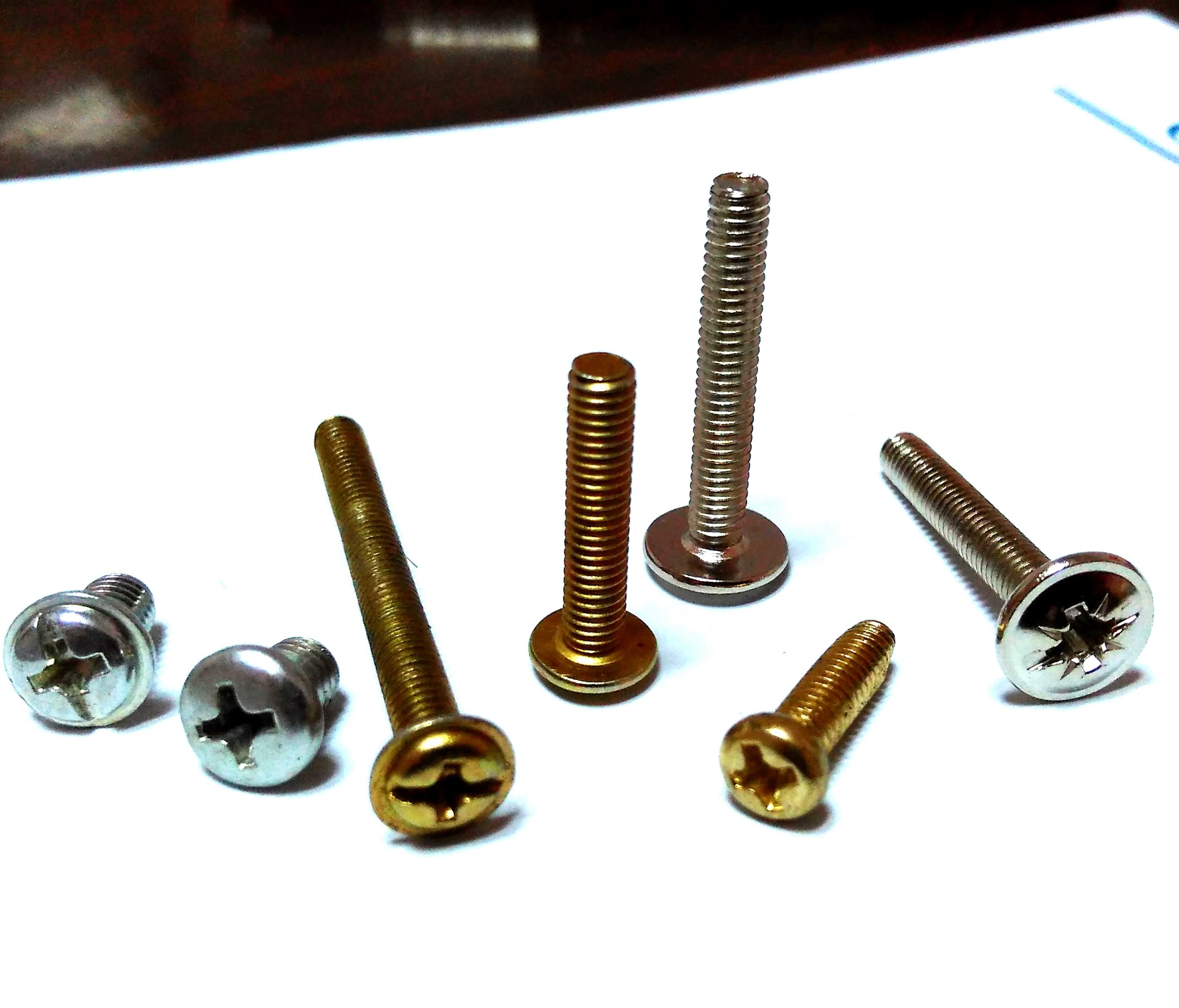 拉手螺丝twm4*25*10