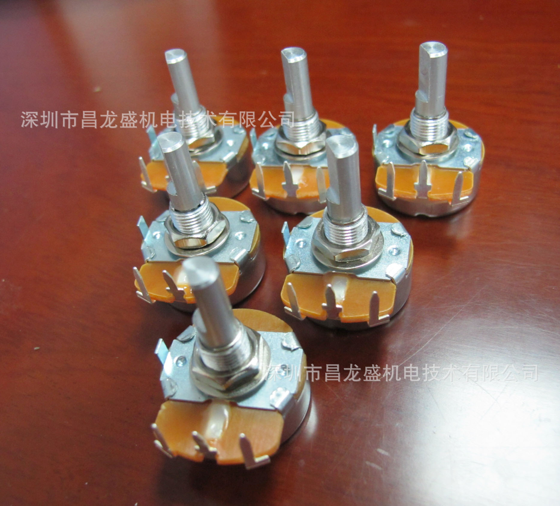 供应线绕电位器ra24y电位器 旋转式电位器 音响用电位器