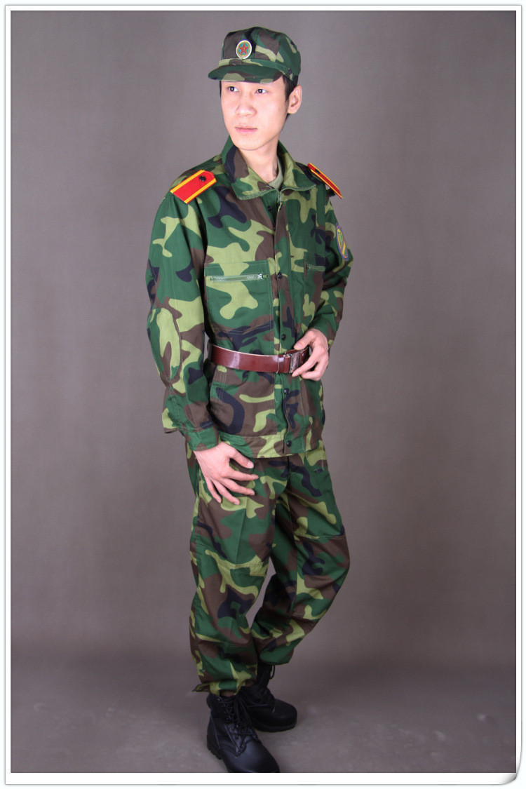 厂家批发学生军训迷彩服套装 福建广东大中学员服 涤棉校服拓训服