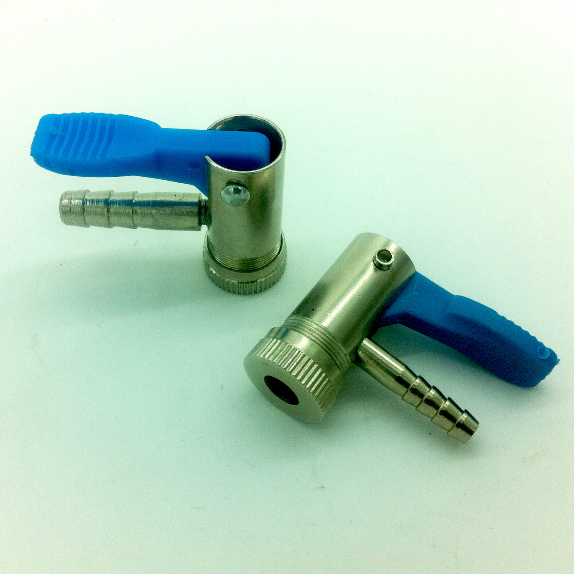 【厂家直销】气门嘴充气夹头打气咀充气咀充气夹头