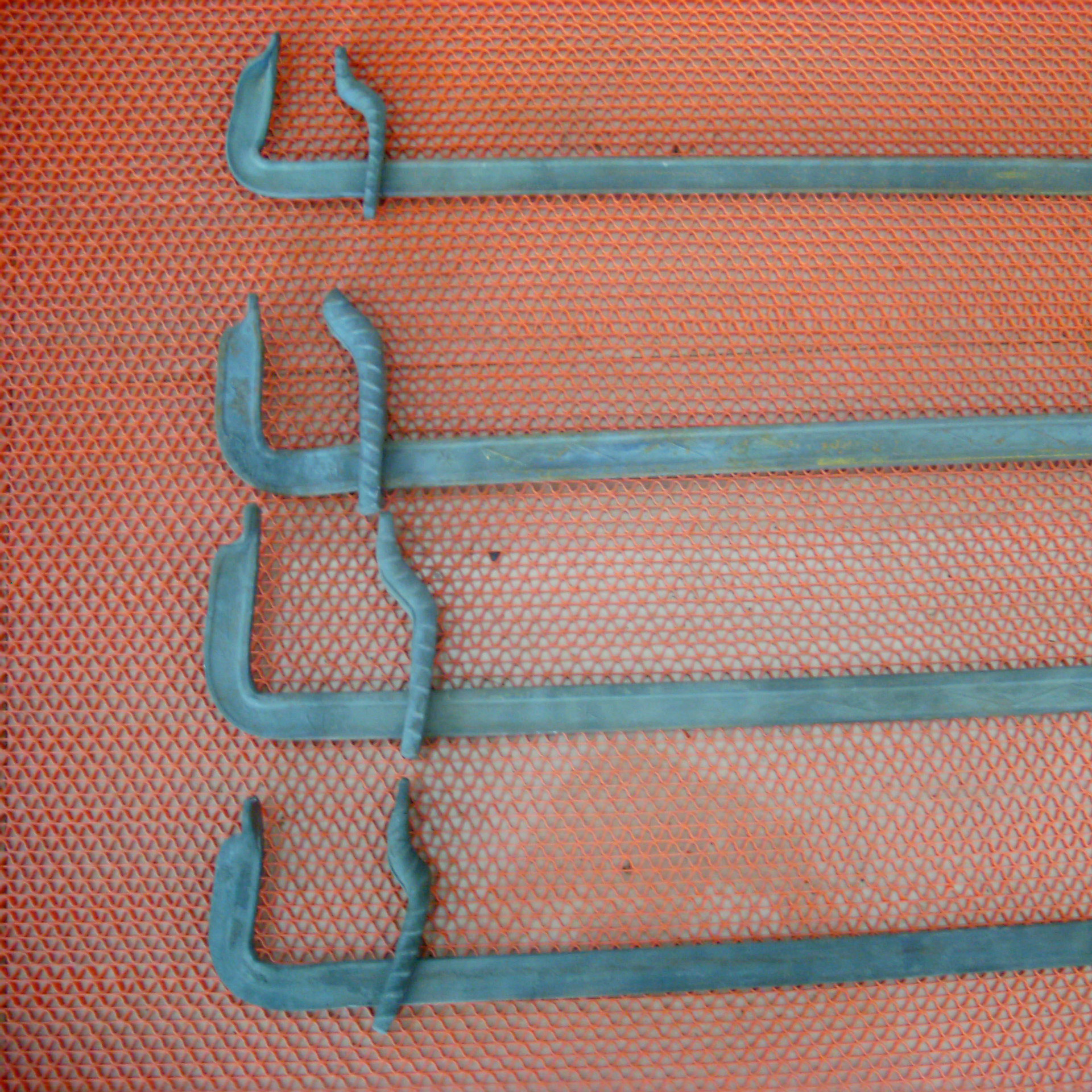 厂家直销 批发建筑步步紧