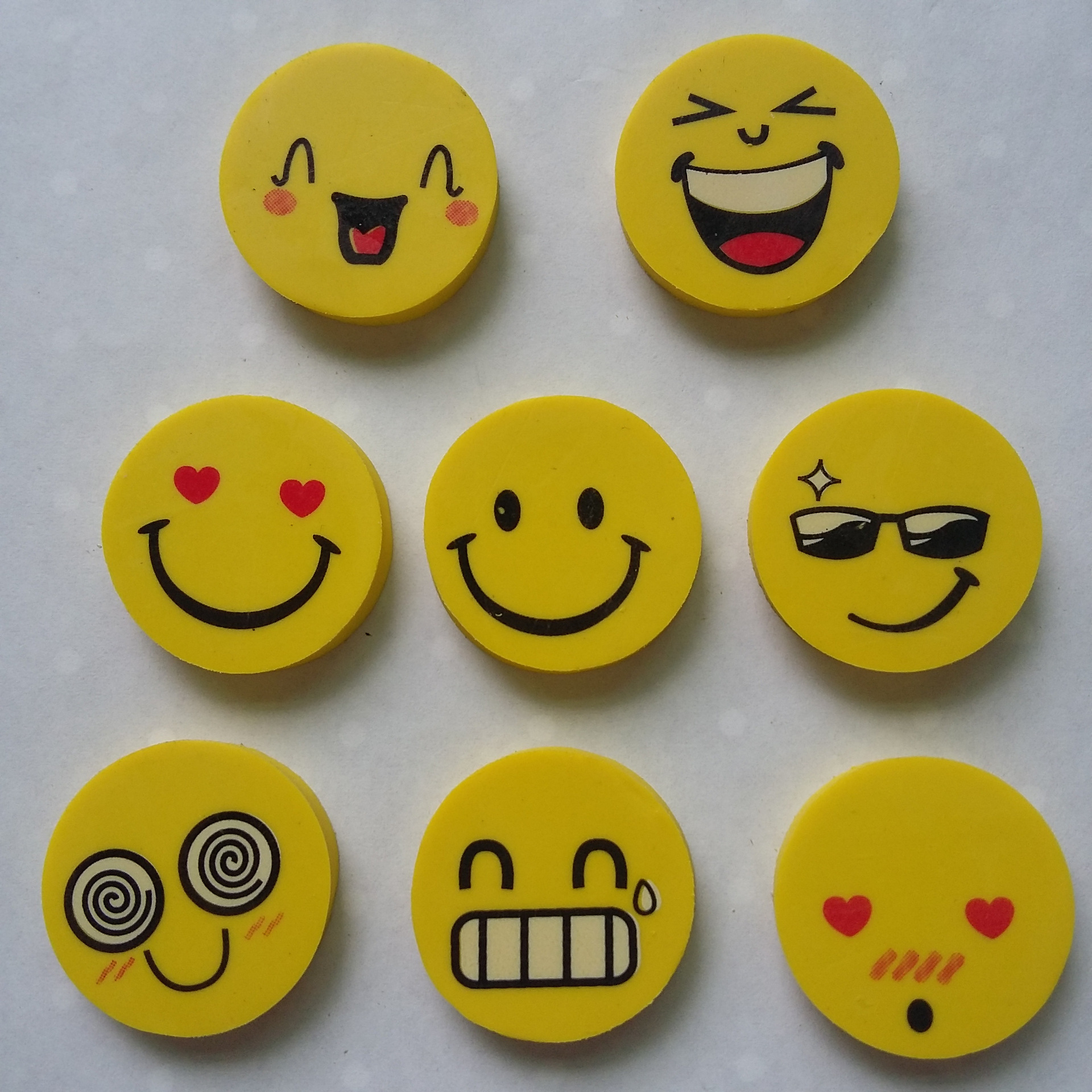 韩国橡皮创意卡通文具批发 学生奖品用品卡通 可爱笑脸橡皮擦