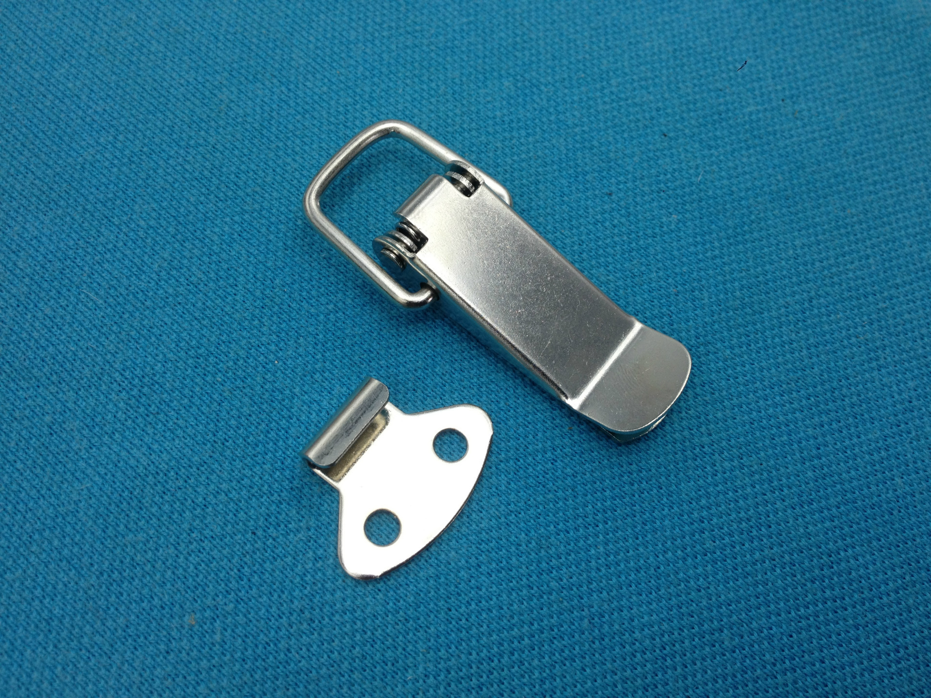 供应 皮箱扣 扣夹 扣住夹 压力扣