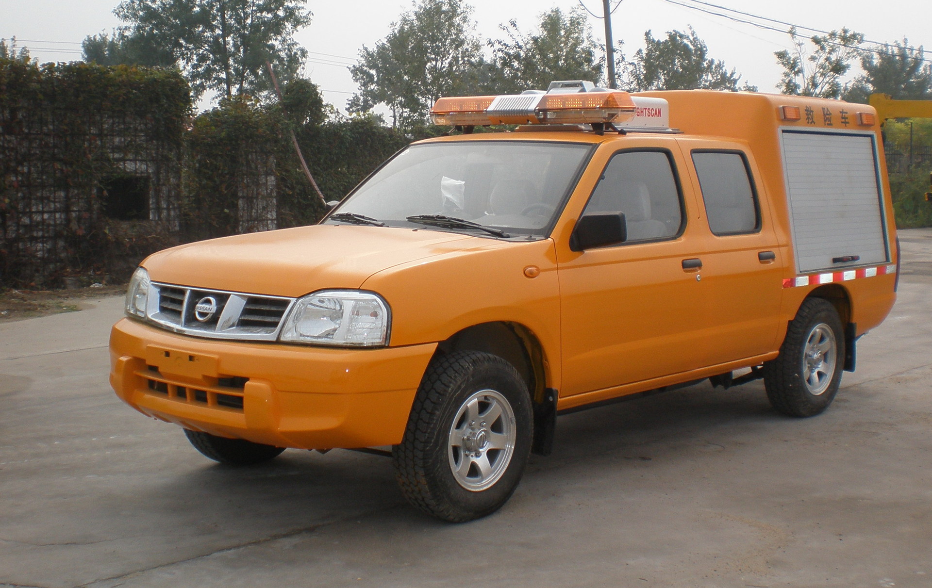 尼桑皮卡燃气工程抢险车东风尼桑皮卡货箱2m