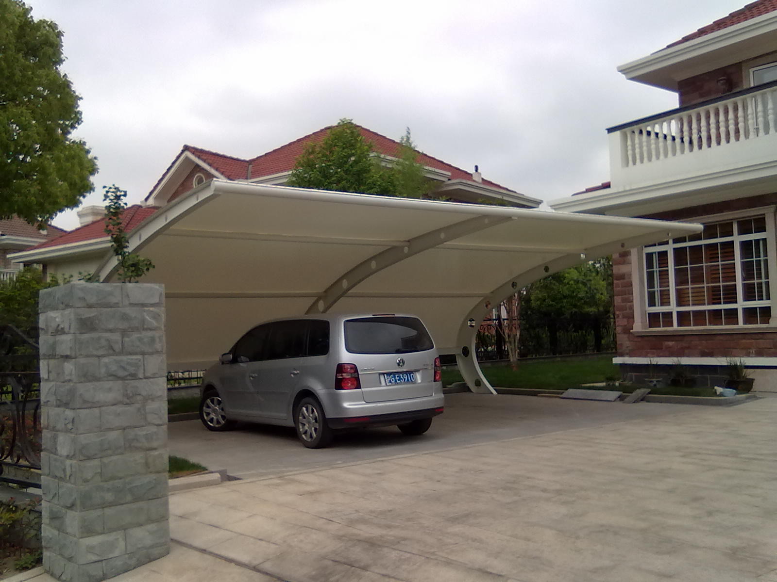 膜结构汽车停车棚 上海停车棚 铝合金停车棚 别墅停车棚 别墅车棚