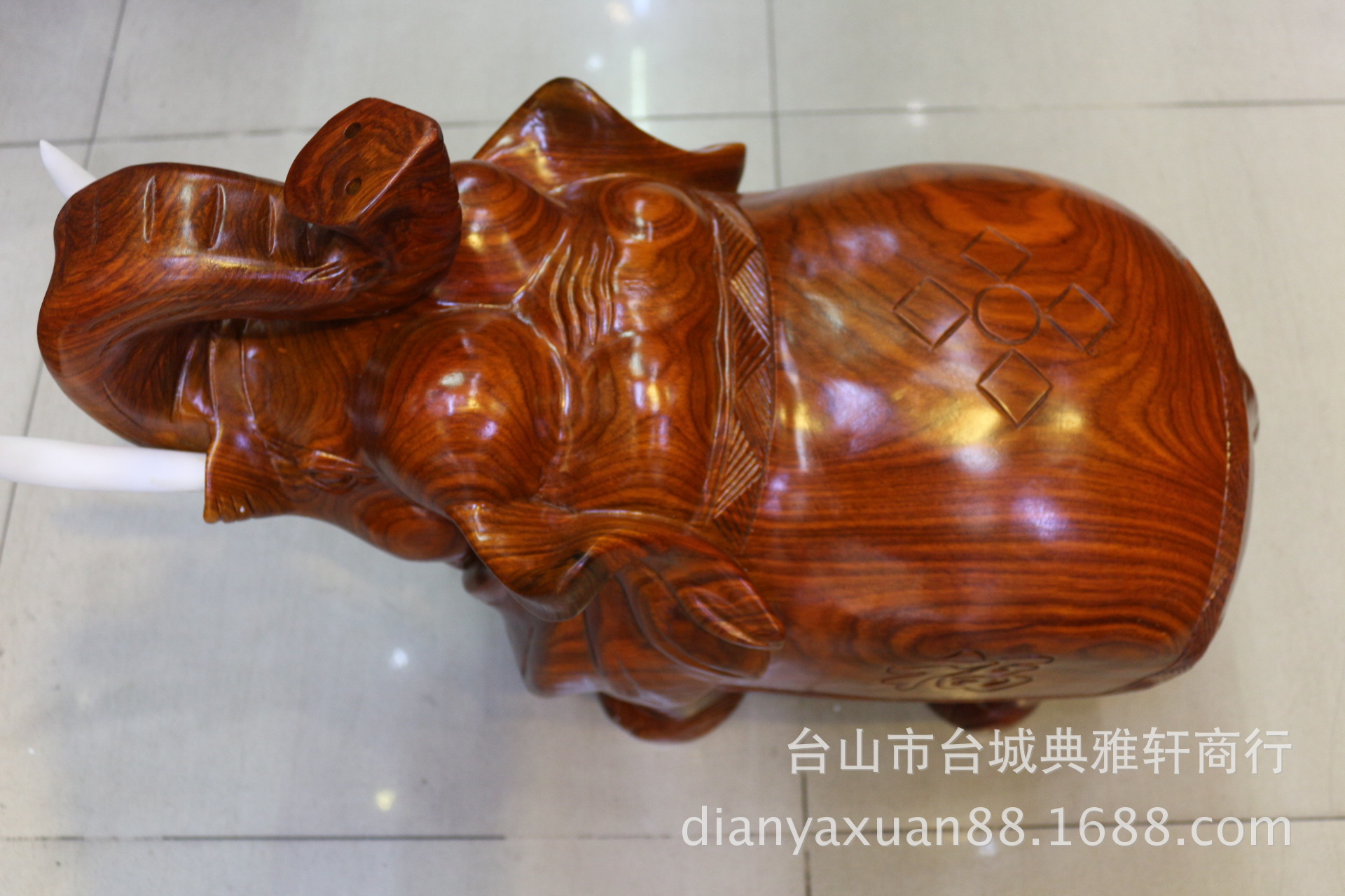 大象 木雕大象 吉祥动物 木雕工艺品 家居摆设 招财吉祥 木象