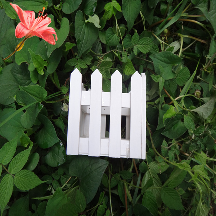 厂家直销 12cm白色木质纯手工花园木栅栏 纯手工室内木栅栏