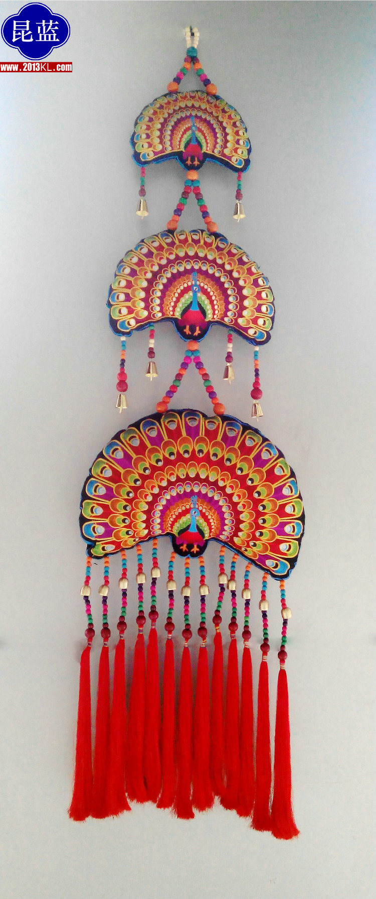 云南民族风布艺绣花挂饰 孔雀开屏壁挂 三层孔雀挂件