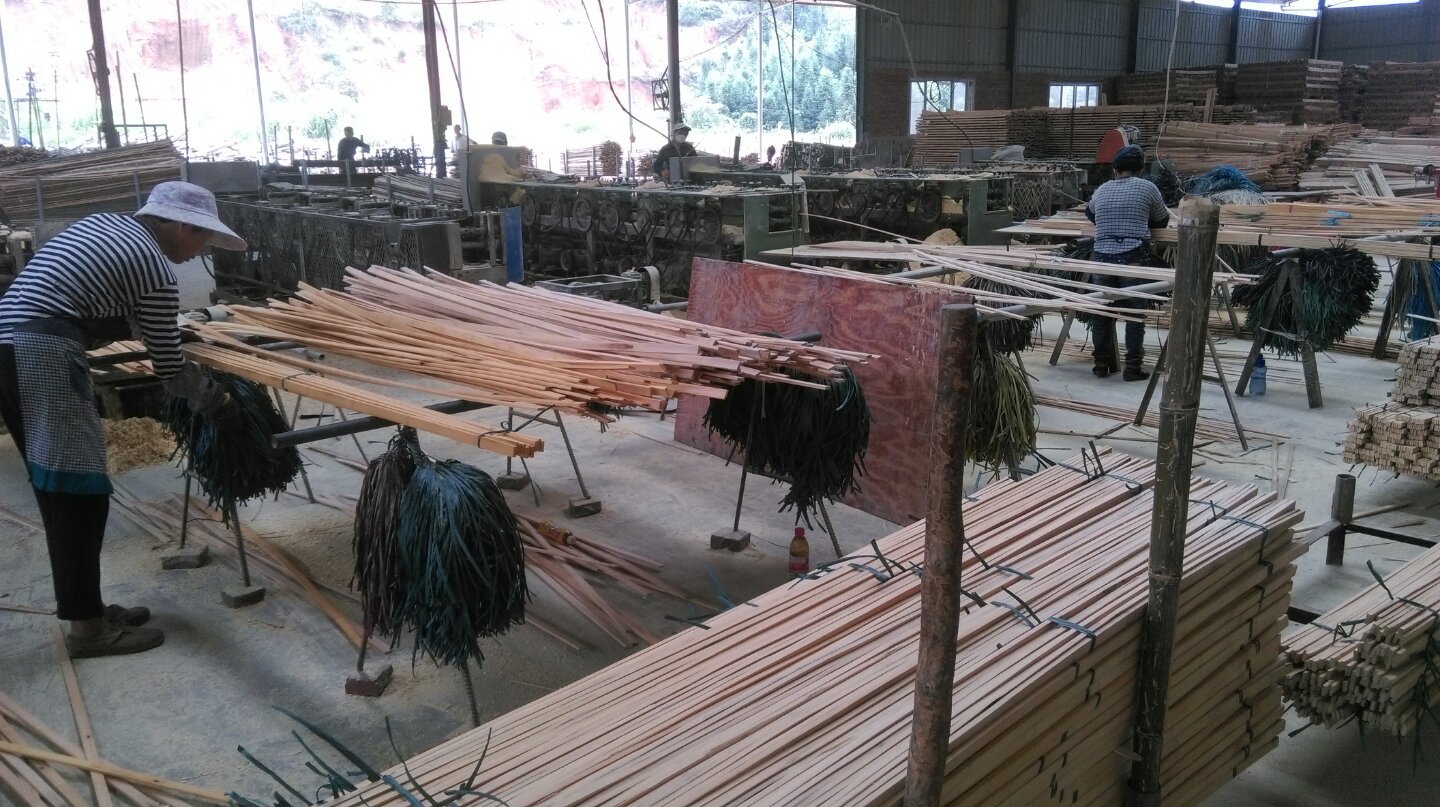 【厂家**】机制竹炭 机制竹炭生产厂家 福建机制竹炭厂家