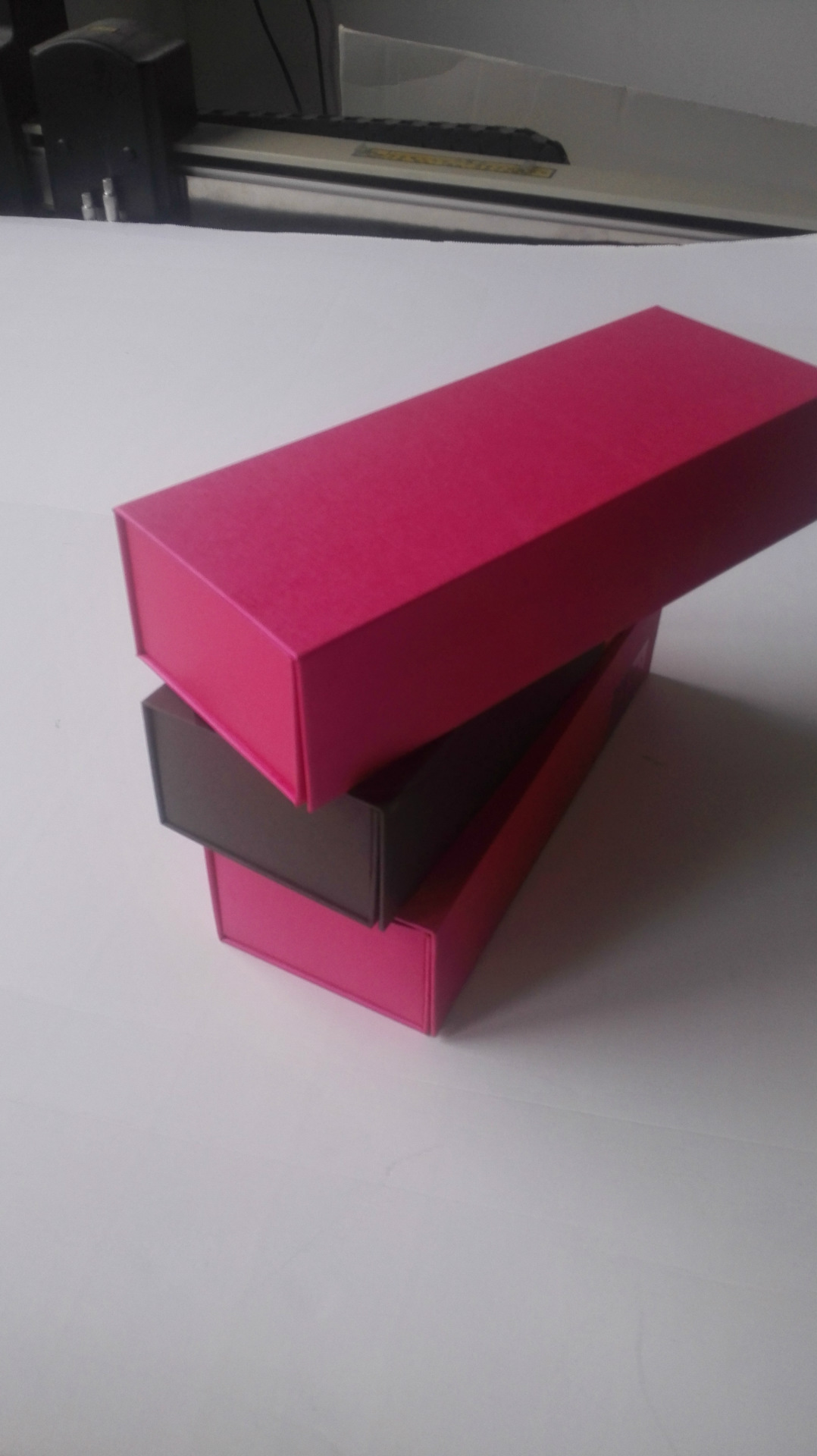 厂家供应特种纸礼盒,固定纸盒,异形精品盒