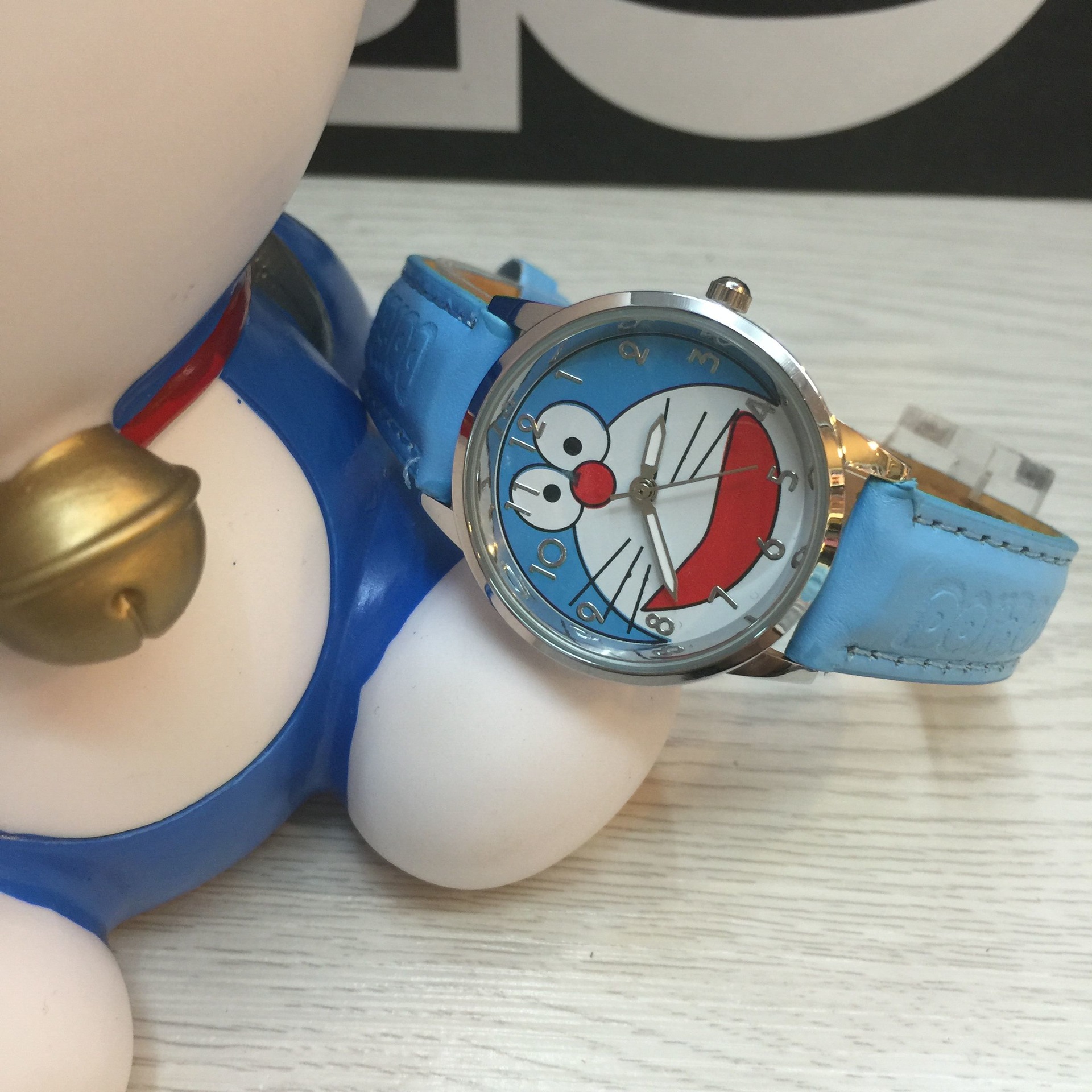 哆啦a梦小叮当机器猫韩版防水男孩儿童卡通手表