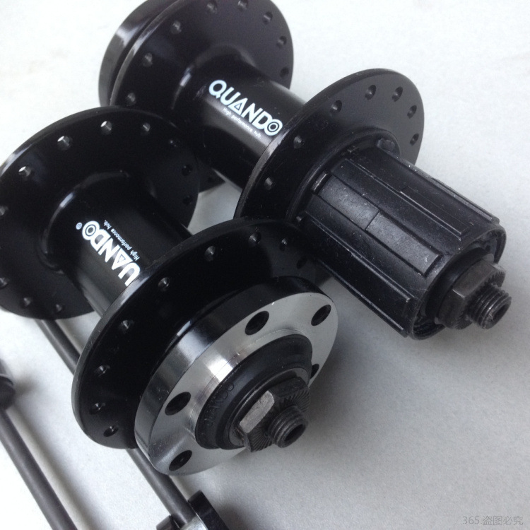 花鼓批发 昆腾碟刹卡式 32孔 散珠花鼓 黑色 自行车碟刹花鼓配件