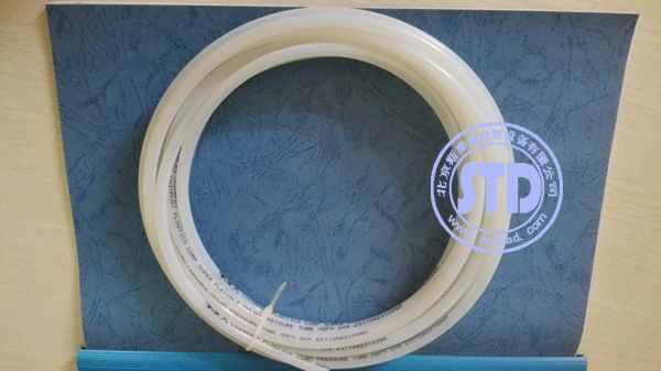 聚四氟软管2