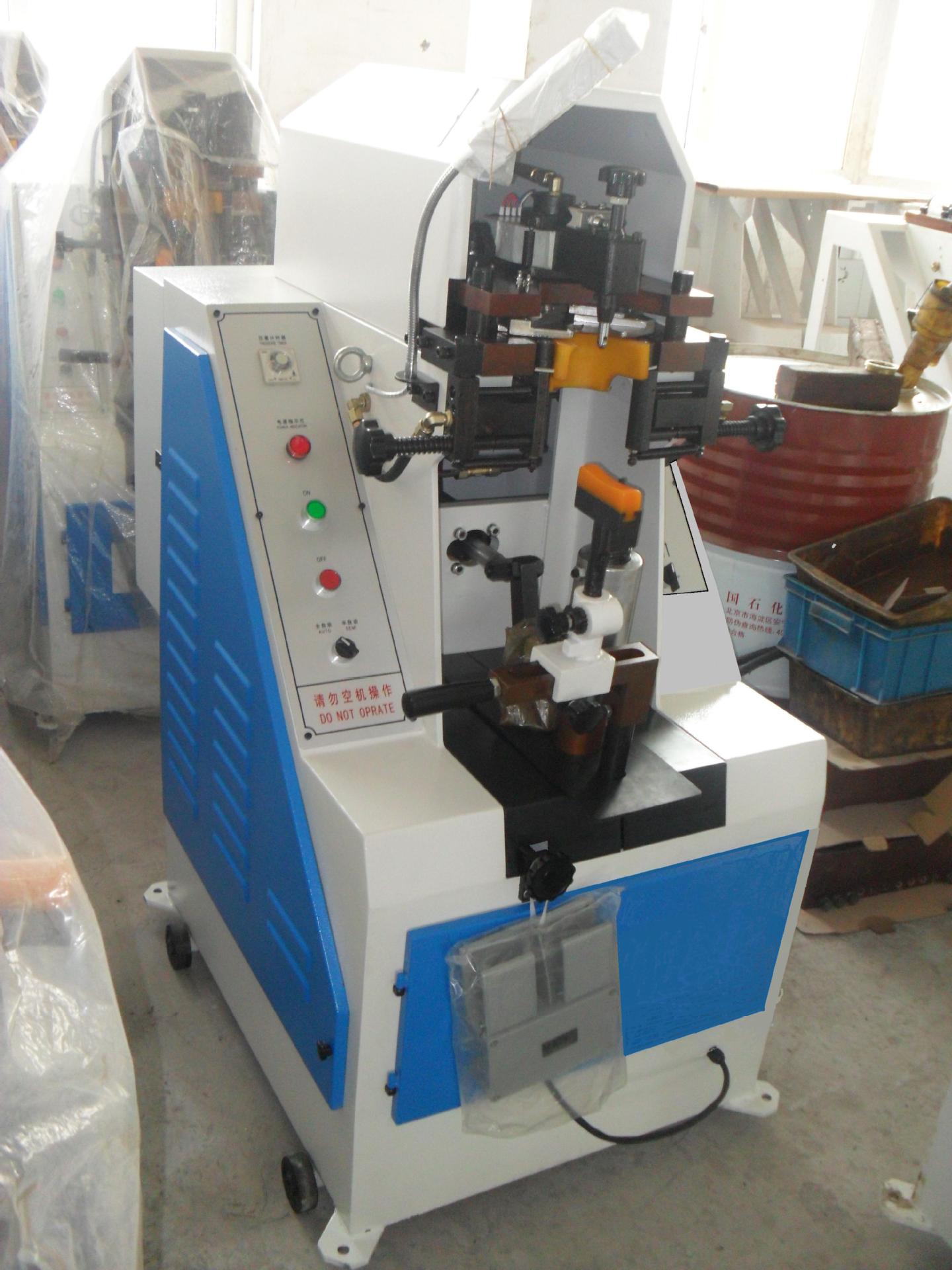 厂家批发制鞋机械后帮机制鞋设备