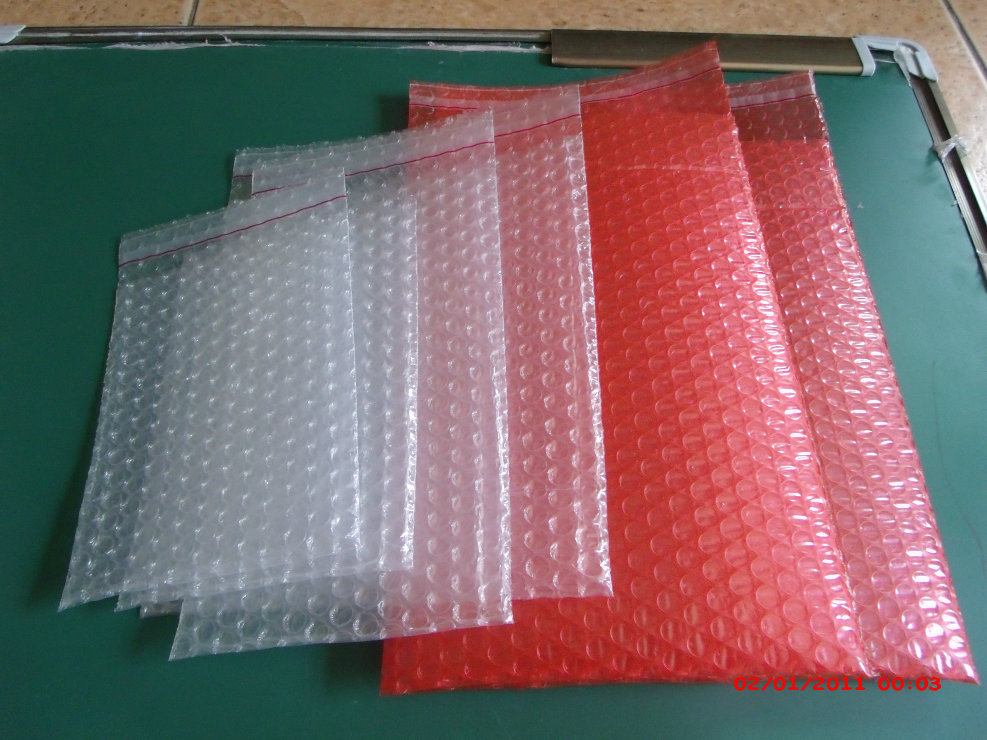 现货供应防震气泡袋 防静电气泡膜 全新料汽泡袋