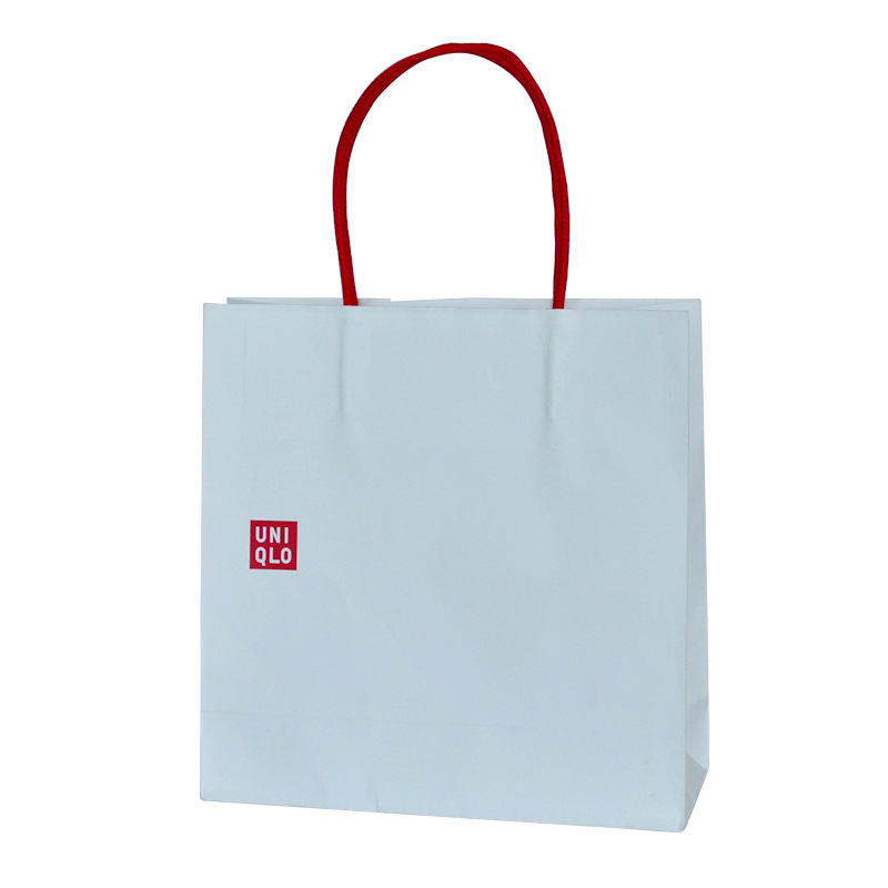 白卡纸袋 新沂纸袋厂家定做:13738893186由绿典包装厂家提供,新沂纸袋