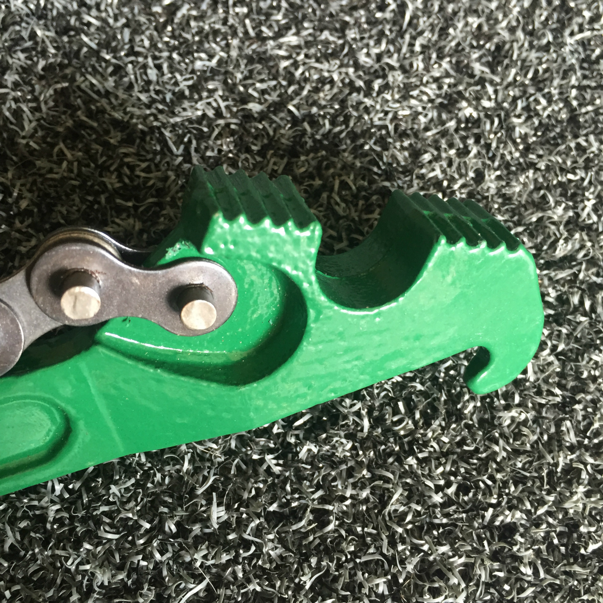 厂家直销链条板手机油滤清器扳手手链调试汽修机油格拆装工具