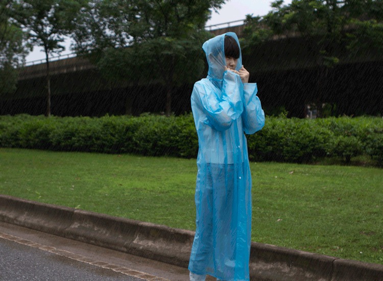 便携雨披半透明雨衣 演唱会旅游雨衣风衣式雨披 非一次性雨衣加厚