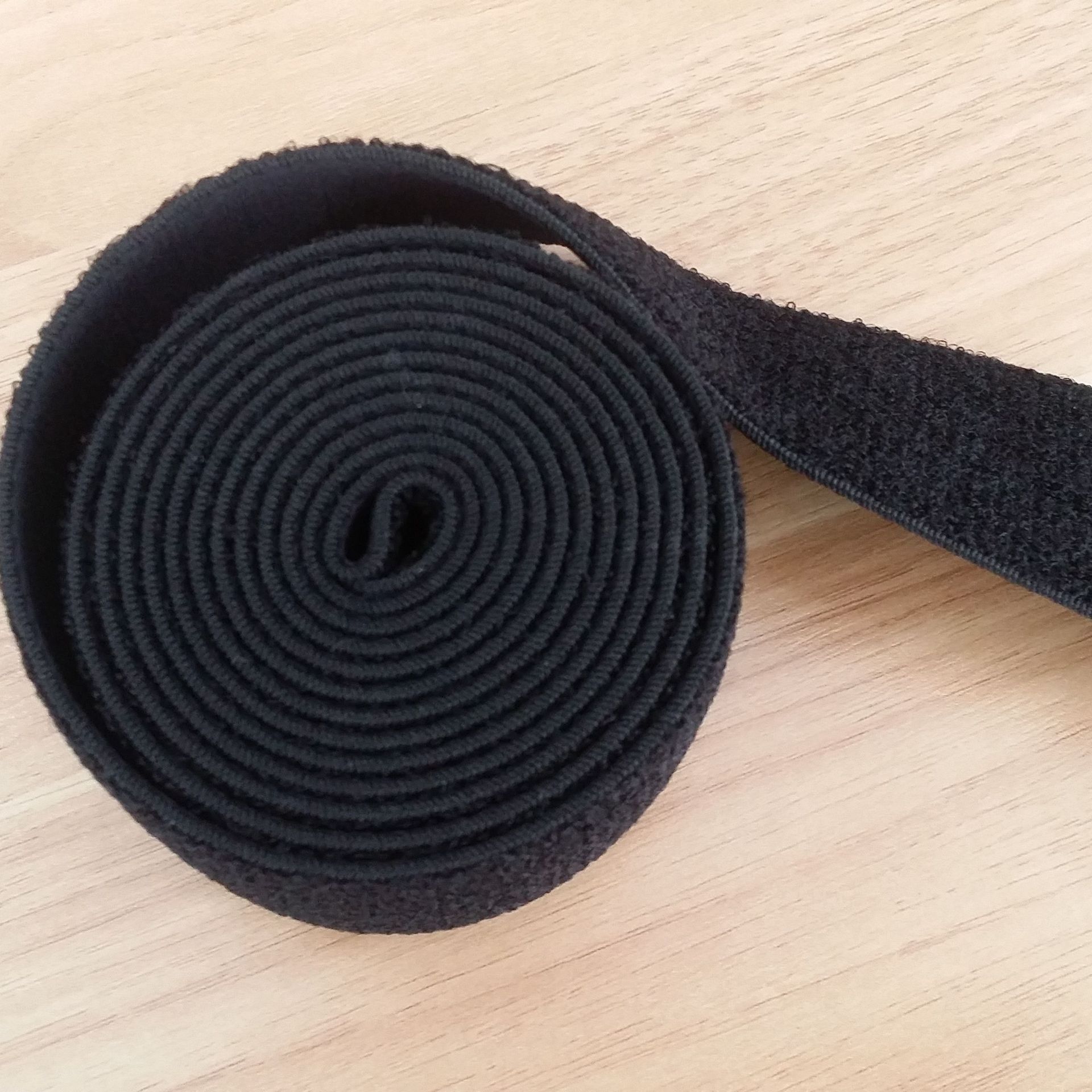 鑫顶航厂家直销尼龙粘扣带松紧带 不抓毛魔术贴松紧带 绑腿带