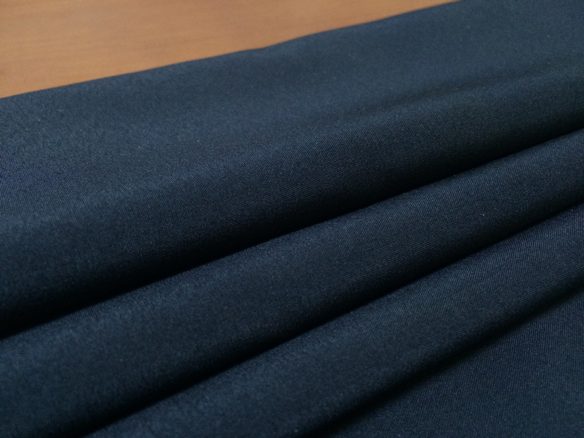 【厂家直销】100d四面弹_弹力面料_时尚连衣裙,外套,服装用布