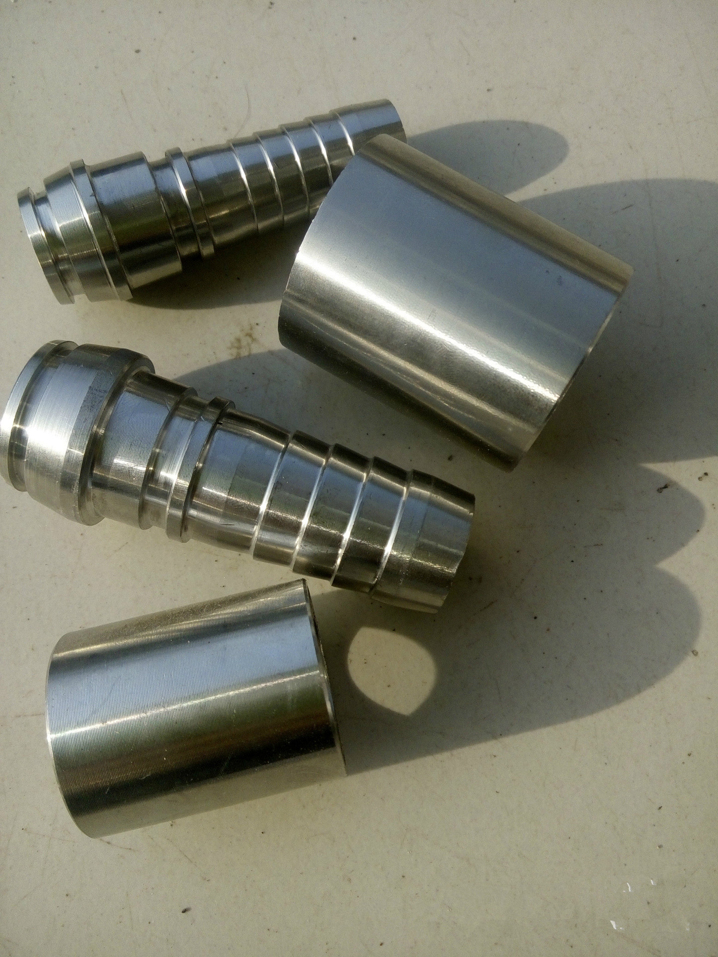 现货h型不锈钢胶管接头 24度锥卡套扣压式软管接头 液压高压油管