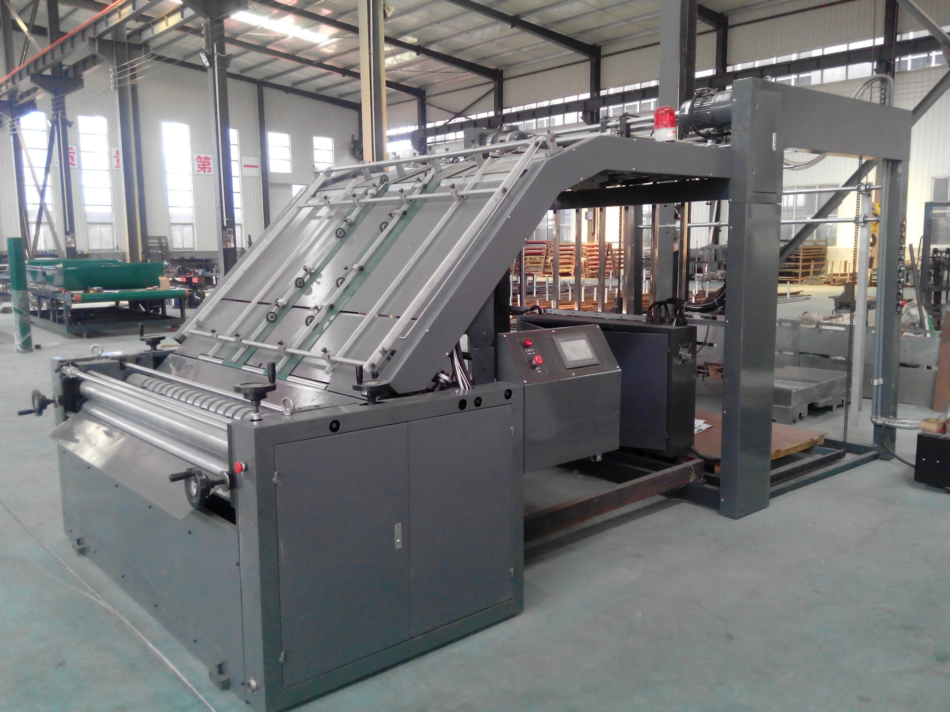 厂家直销优质高速纸箱设备 全自动贴面机 半自动贴面机