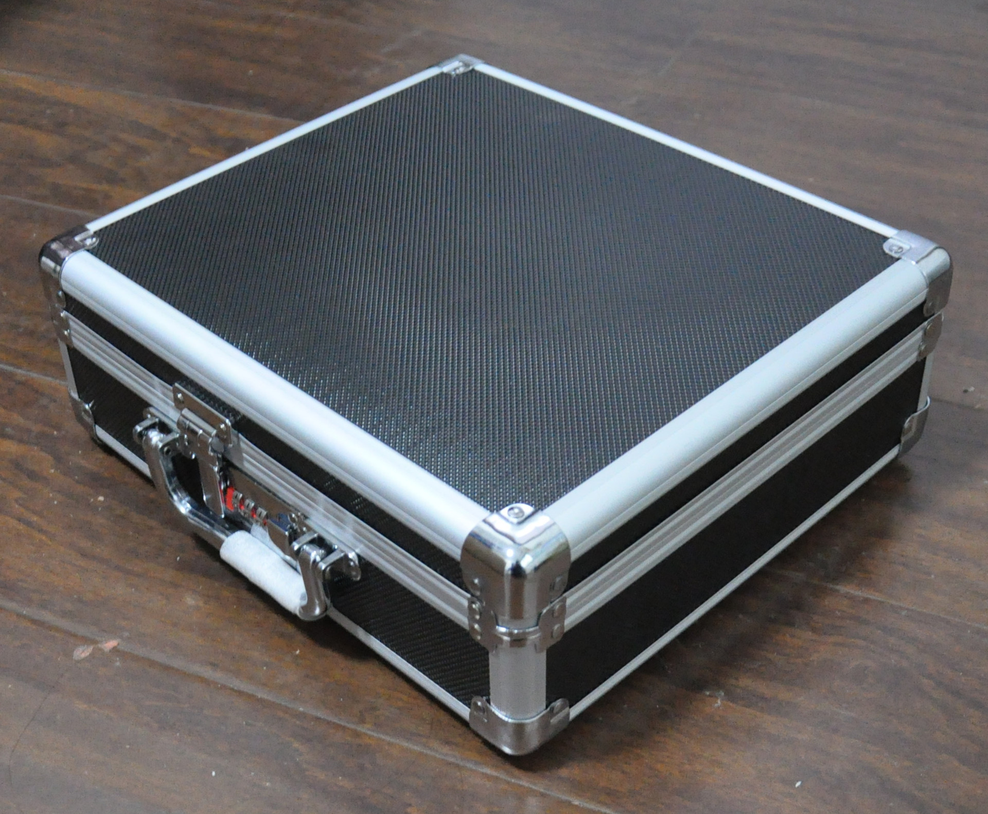 厂家新款密码箱精致仪器箱防震收纳箱小型礼品箱