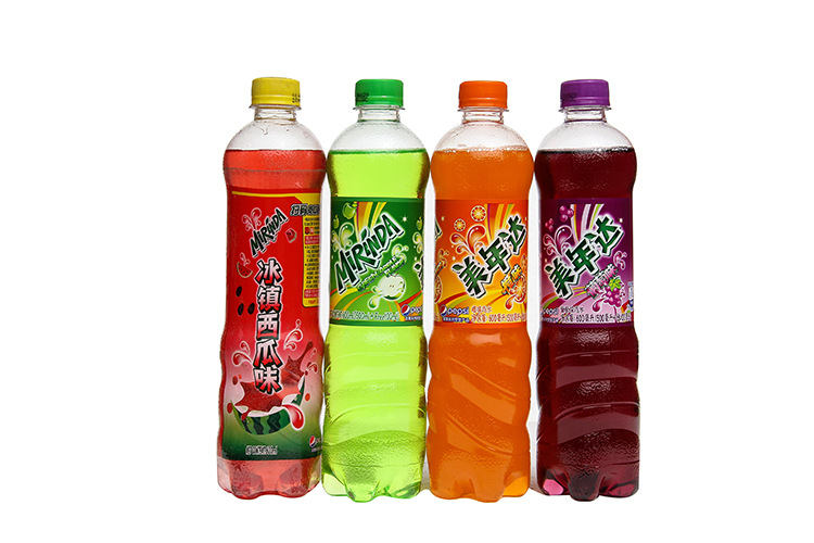 大量供应直销600ml美年达饮料 多口味美年达碳酸饮料