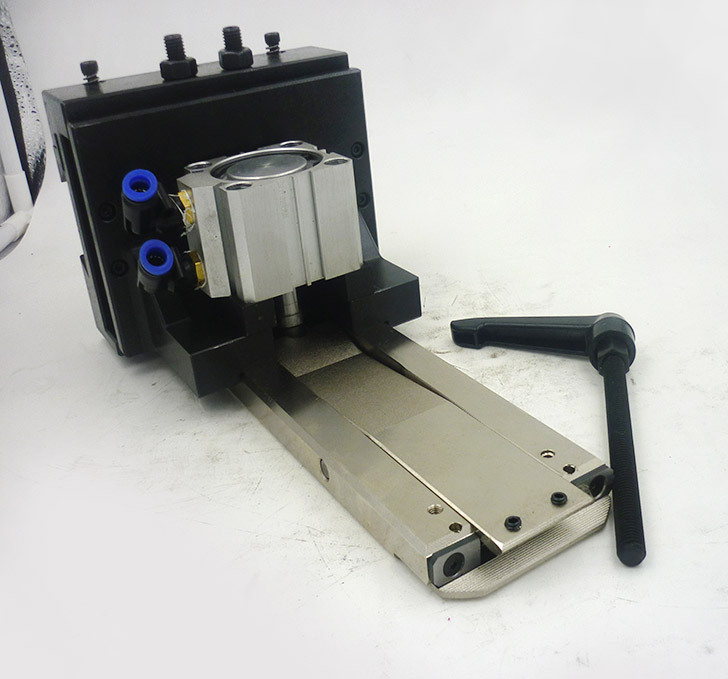 大同amada数控冲床夹钳 川品模具 扬力mp 数控转塔冲床夹钳配件