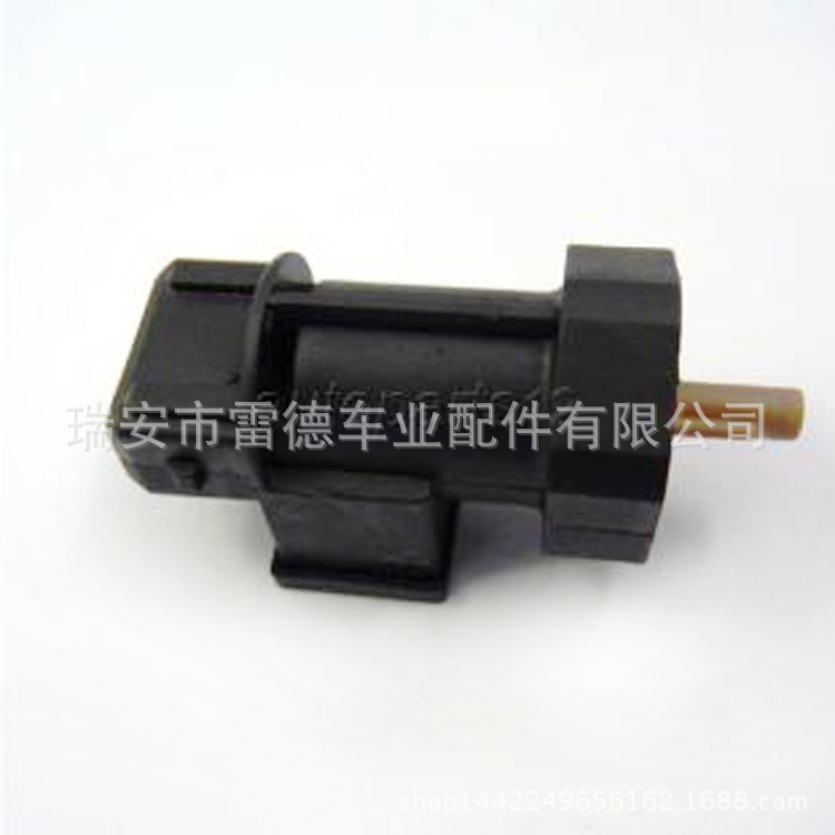 氧传感器 汽车氧传感器,前氧传感器,后氧厂家直销 阿里巴巴高清图片
