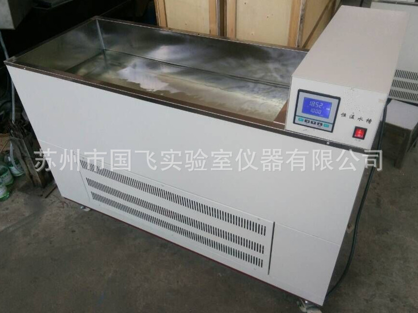 厂家直销低温恒温循环槽/不锈钢超级低温循环水槽/ 恒温循环水箱