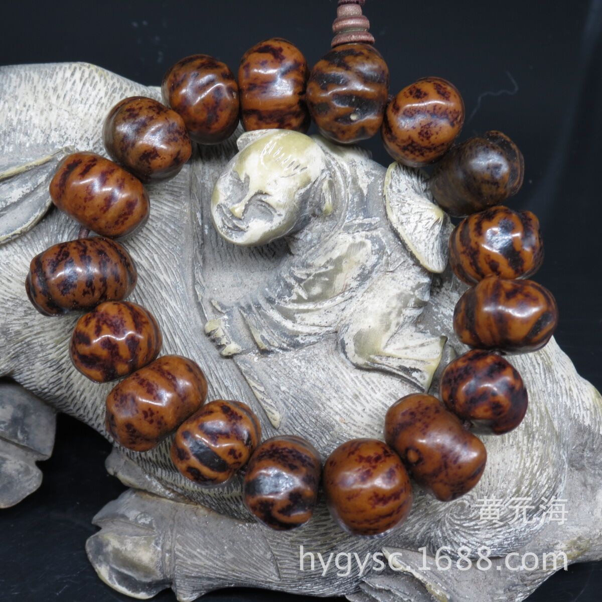 虎爪菩提手串批发佛珠念珠手链男士个性饰品摆地摊货源头厂家