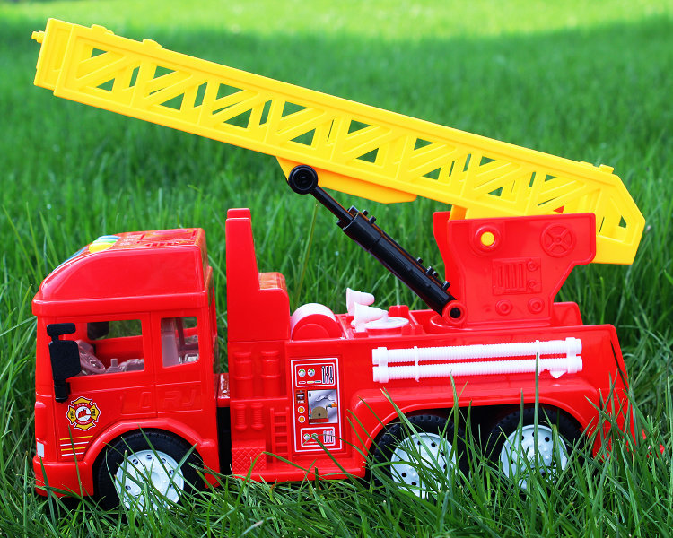 艾乐玩具新款云梯车消防车 宝宝惯性声光 音乐故事 圣诞节礼物