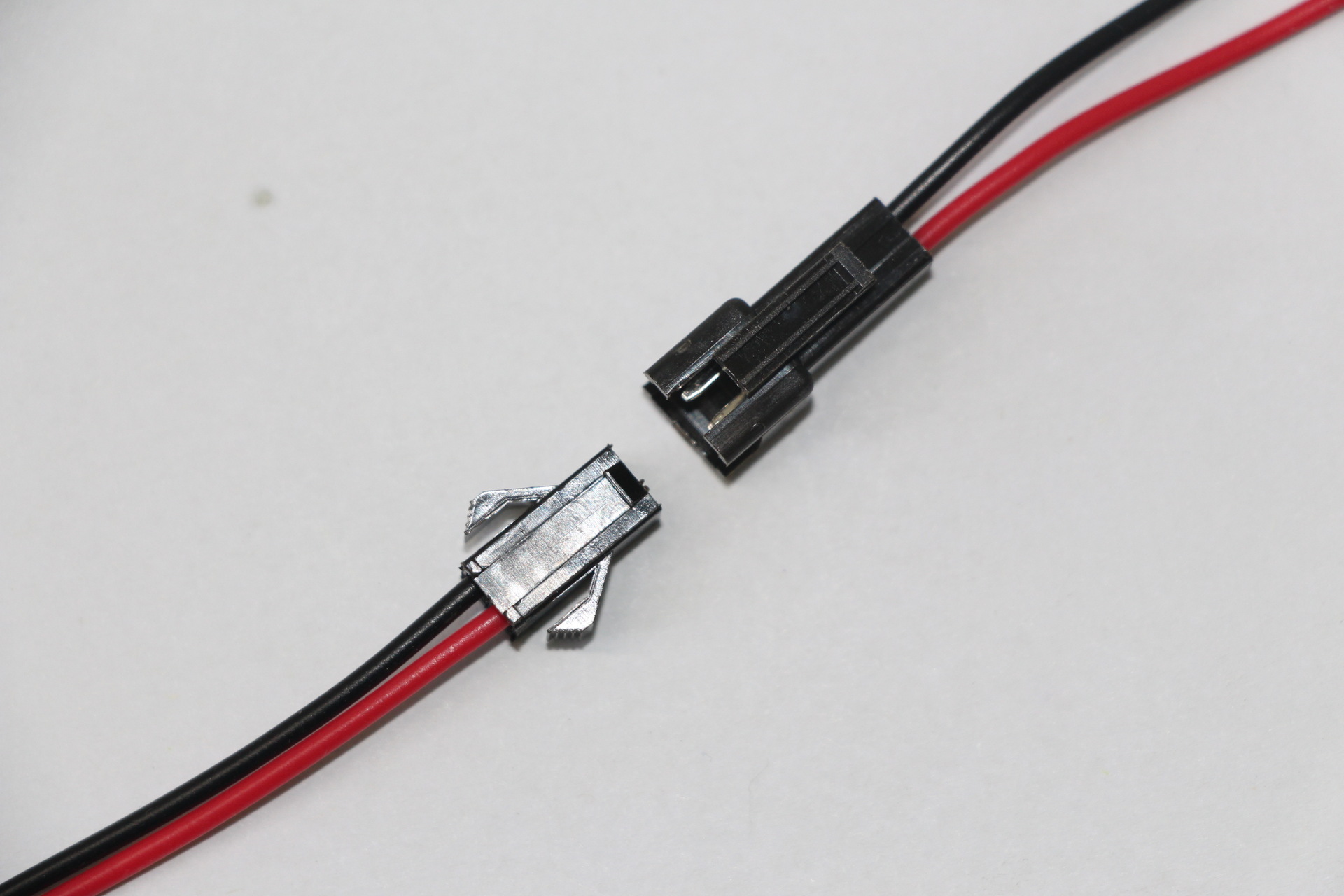 厂家直销 sm 2p/4pled灯条插头线