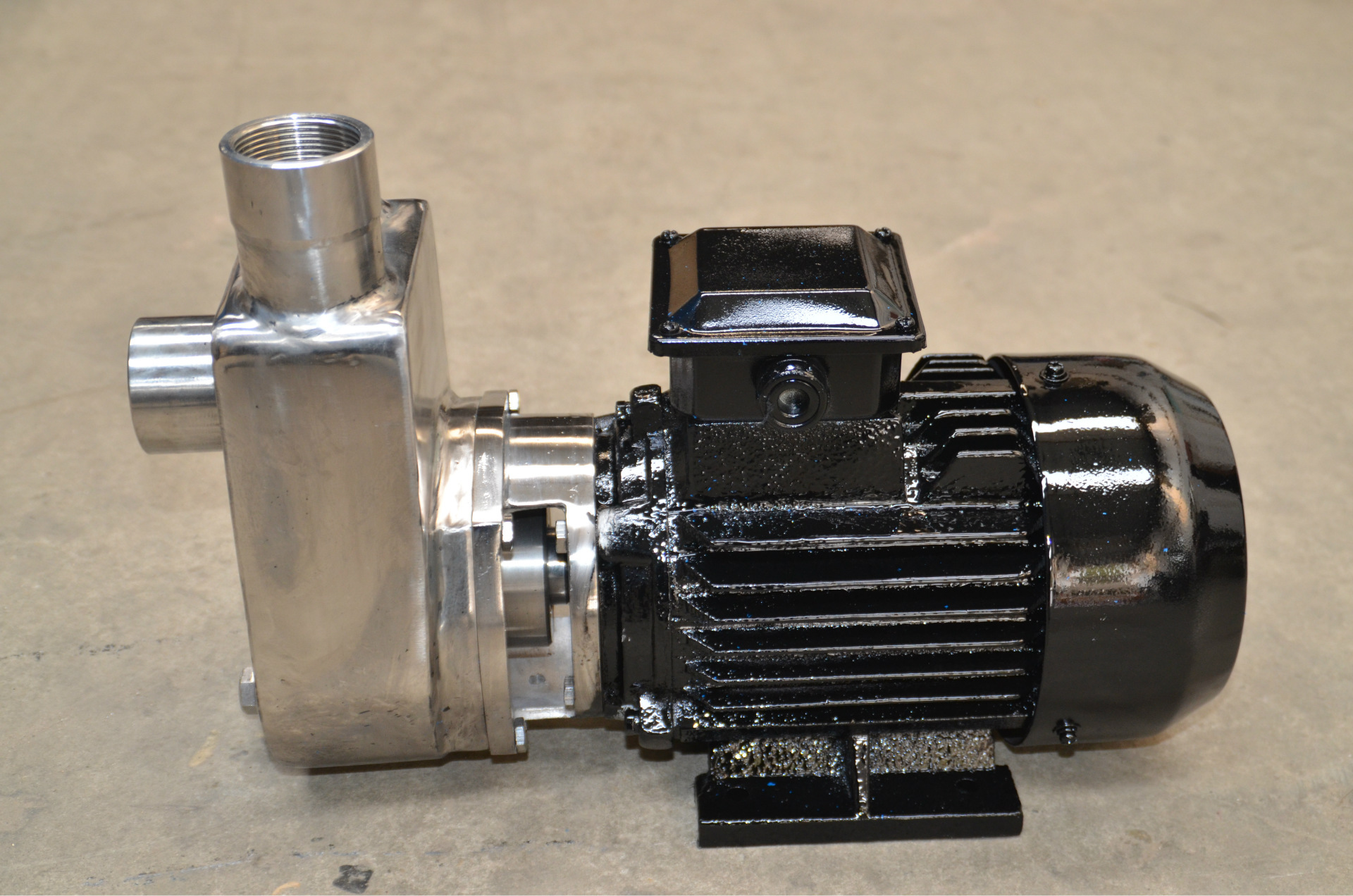 厂家直销 不锈钢自吸泵 耐腐蚀自吸离心泵 小型家用自吸泵