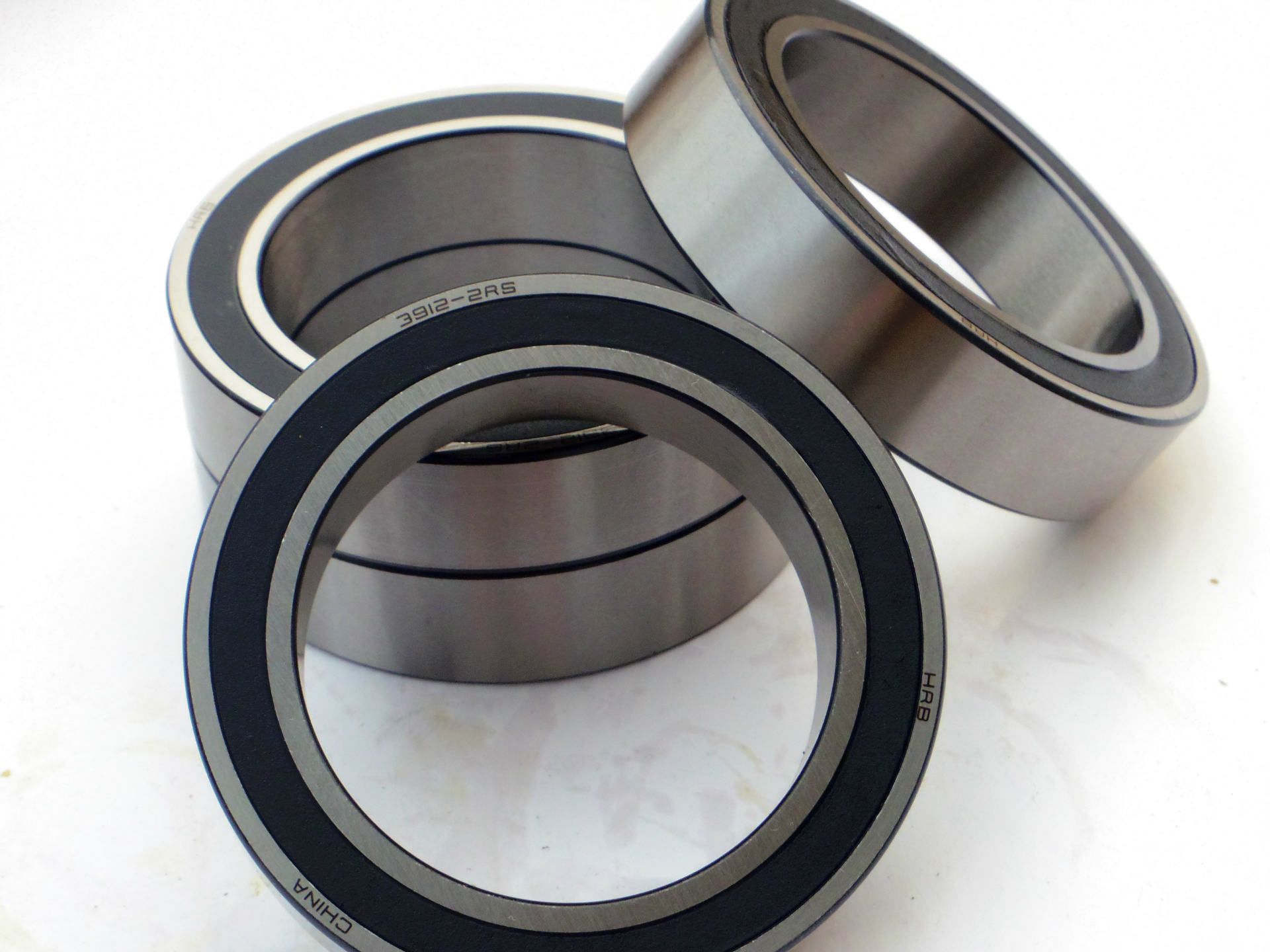 现货供应轴承 hrb 哈尔滨轴承6205-2z哈轴总厂 正品销售