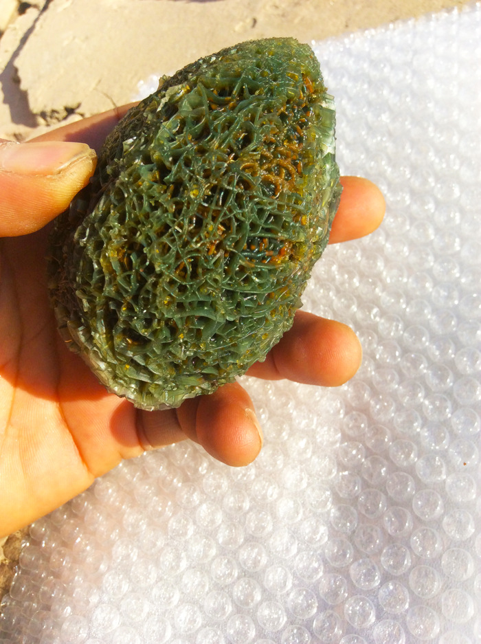 黑山玛瑙 新疆葡萄干玛瑙 经脉玛瑙 原石 手把件 吊坠 精品收藏