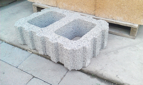 专业加工砌块砖 生态砌块砖水泥单排方孔砌块 城市绿化生态砖