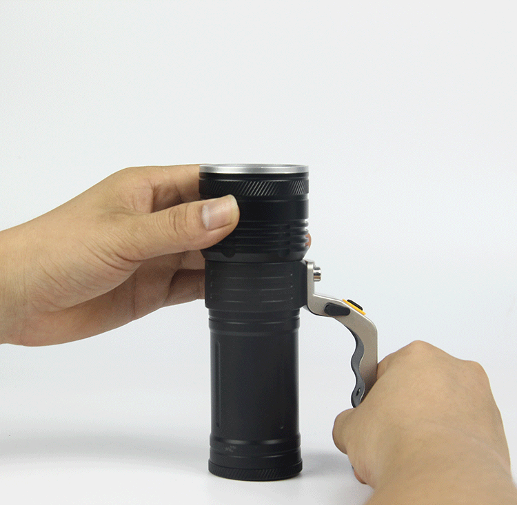 热销强光变焦led手提探照灯 探照灯套料 5000米强光远射手电筒